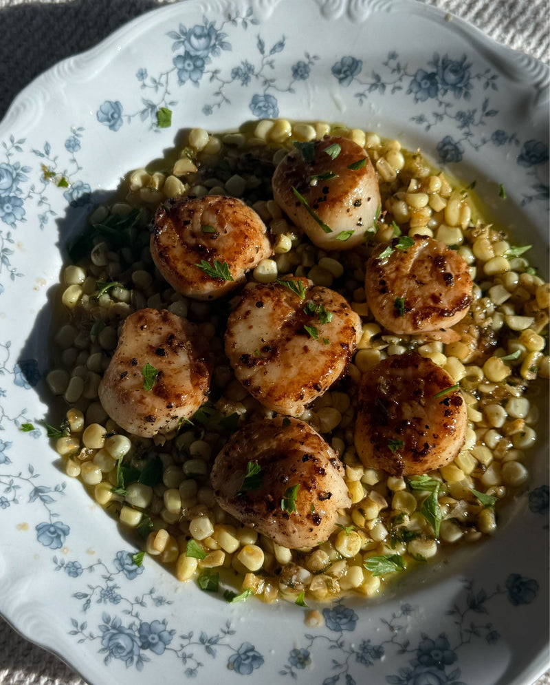 Seared scallops in Lynnee 11-inch nonstick fry pan